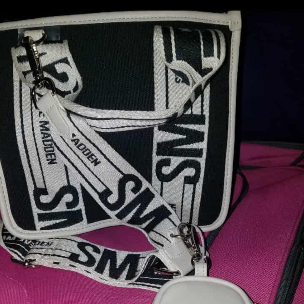 Steve Madden Black and Pink Satchel